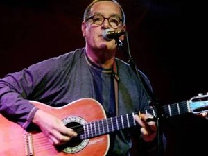 Morre o cantor Walter Franco aos 74 anos