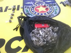 Jovens de 13 e 17 anos são presos com drogas no litoral de Alagoas