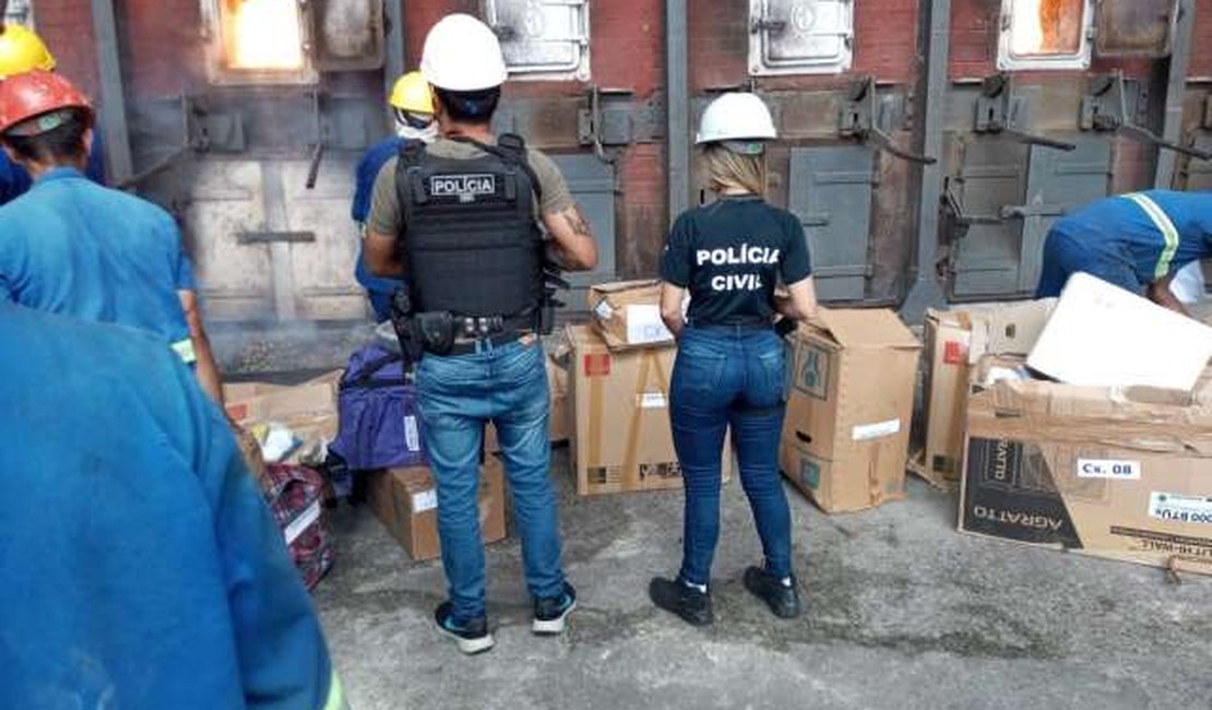 Polícia Civil incinera drogas avaliadas em R$ 8 milhões