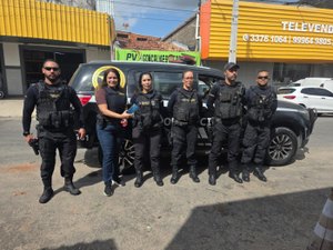 Polícia Civil recupera celular roubado escondido em cima de barraca de feira no Jaraguá