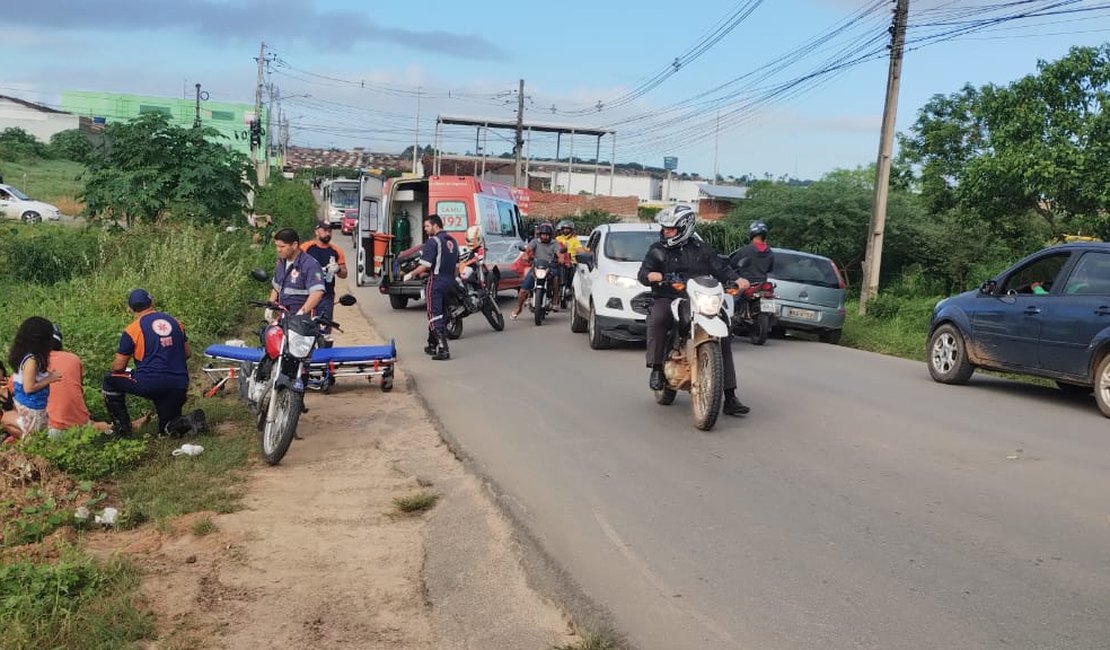 [Vídeo] Dois acidentes marcam início desta segunda no Olho d'Água dos Cazuzinhas