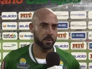 Direção Coruripe divulga nota e lamenta morte do zagueiro Júnior Maceió
