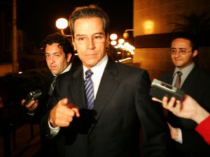Luiz Estevão terá de pagar R$ 8,2 milhões para a Justiça em dez dias