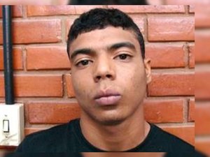 Acusado de enforcar namorada com faixa de taekwondo vai a júri hoje