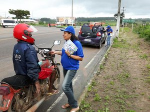 Blitz conscientiza condutores em Girau do Ponciano e Lagoa da Canoa
