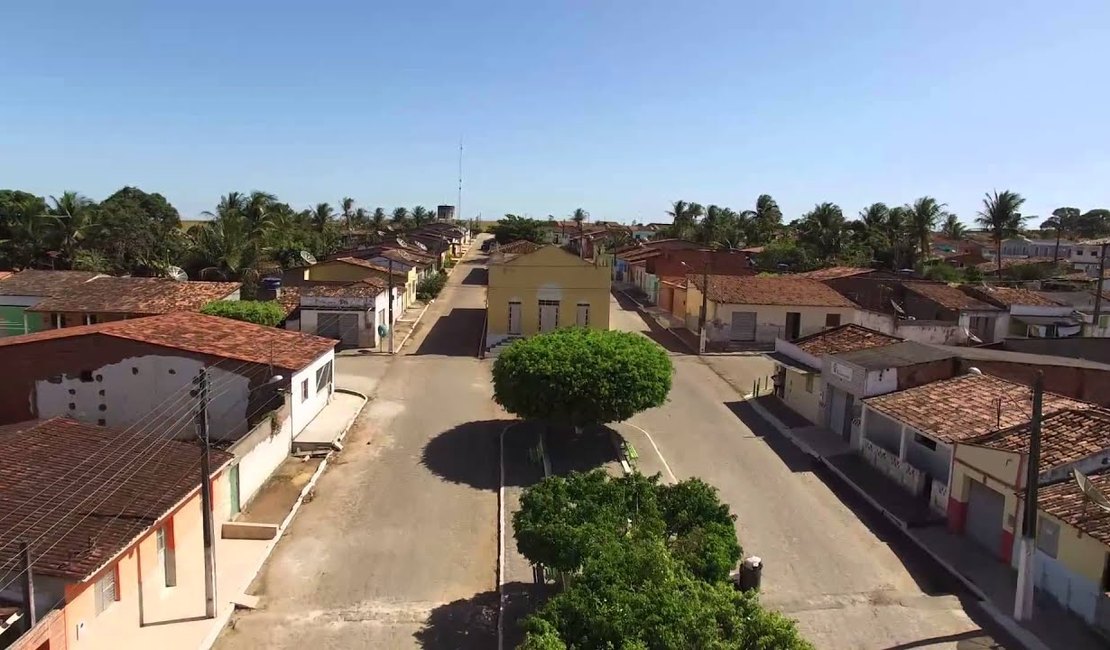 Moto com descarga livre é apreendida no centro de Tanque D’Arca