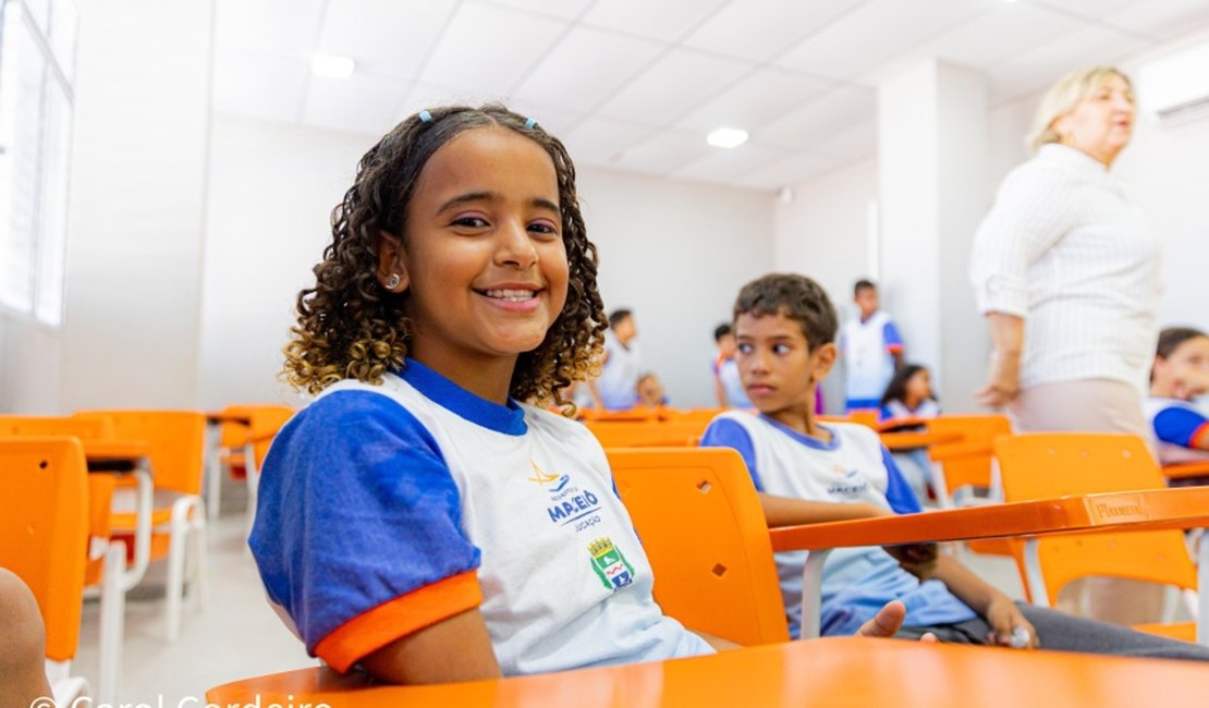 Educação de Maceió convoca mais de 350 profissionais aprovados em PSS