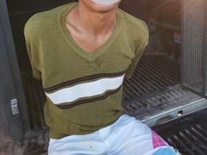 [Vídeo] Jovem acusado de roubos é preso em São Luís do Quitunde