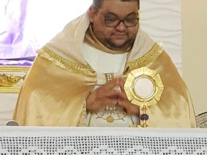 Morre Padre Michael Sandes, pároco da Rotary