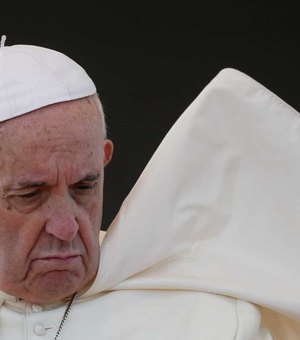 Vítimas de abuso no Chile participam de Ângelus com Papa
