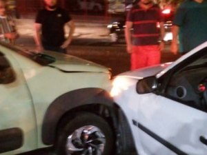 Acusado de embriaguez ao volante se envolve em colisão no Sertão