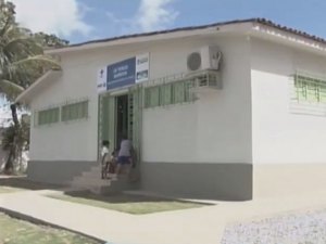 Falta de água e médicos prejudicam atendimento em posto de saúde reaberto há 15 dias