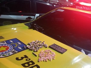 Polícia encontra grande quantidade de drogas escondida em beco de Teotônio Vilela