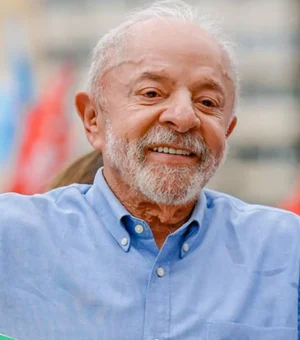 Lula defende acabar com fundo eleitoral para Brasil ter 'política sadia'