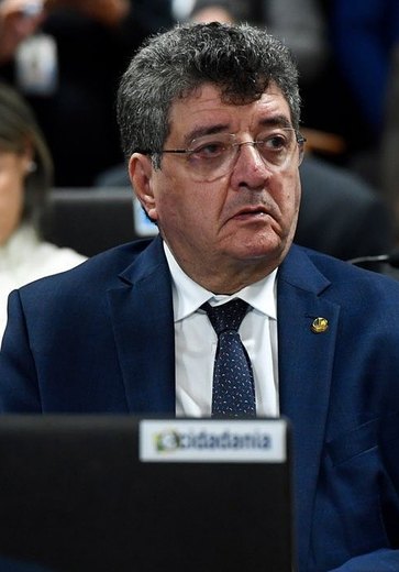 Veja quanto custou a viagem do senador de AL aos EUA para negociar tarifaço de Trump