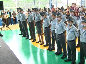 MEC prevê adesão de 54 escolas ao modelo cívico-militar em 2021