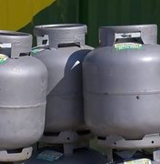 Revendedoras em Maceió temem novos preços do gás de cozinha após aumento