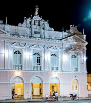 Teatro Deodoro comemora seus 114 anos com programação variada e gratuita