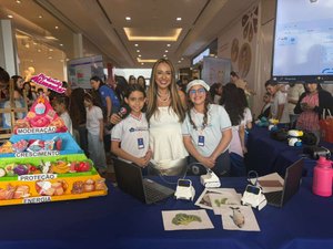 [Vídeo] Feira de Tecnologia do Santa Esmeralda destaca inovação e aprendizado prático