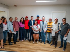 Teca Nelma participa de reunião com movimentos sociais e defende Reforma Agrária em AL