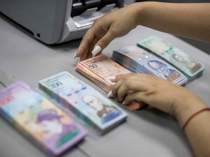 Inflação na Venezuela ultrapassa 1 milhão por cento