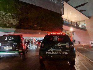 Mulher é atingida por tiro e morre em shopping de Fortaleza