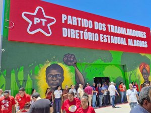 Com verba curta, candidatos do PT se revoltam com cobrança de advogados e contadores