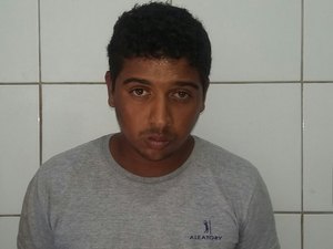 Polícia prende homem acusado de roubar veículo em trecho da AL-105