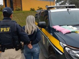 PRF prende garota de 18 anos no interior de SP com 16 mil comprimidos de ecstasy