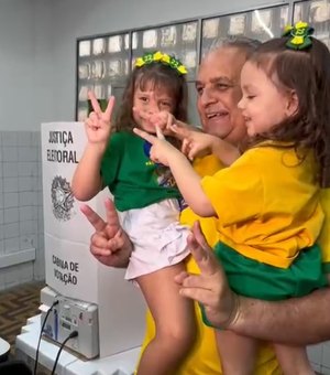Alfredo Gaspar vota em Maceió e diz acreditar em vitória de Flávio no 1º turno