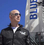 Jeff Bezos foi ao espaço nesta terça-feira; assista