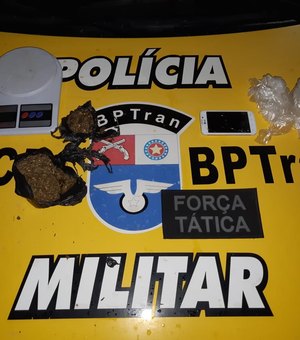 Jovem é presa por tráfico de drogas no Vergel do Lago