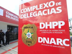 Suspeito de traficar drogas em estacionamento é preso com mais de 20kg de entorpecentes