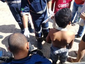 Motorista perde controle do veículo e atropela dois menores, em Arapiraca