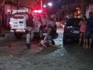 Homem é preso após matar esposa na frente do filho em Marechal Deodoro