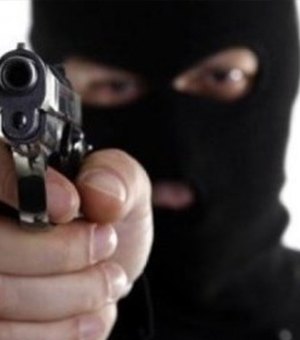 Dois policiais militares do estado de Sergipe são assaltados e tem pistolas roubadas