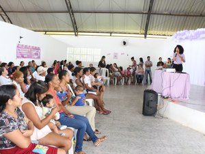 Assistência Social promove palestra do Agosto Lilás para mulheres de Porto Calvo