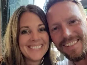 Mulher descobre que casou com primo ao pesquisar nomes para filho