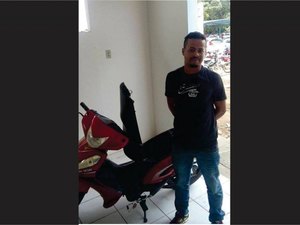 Homem é detido com ciclomotor adulterado