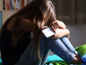 Adolescente desaparecida é encontrada pela mãe em site pornô