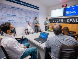 Prefeito JHC e comandante dos Portos discutem parcerias institucionais