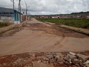 Problemas estruturais afetam até a coleta de lixo no Residencial Vale Perucaba em Arapiraca