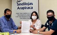 Gilvânia Barros e Marco Sena se reúnem com o presidente do Sindilojas Arapiraca