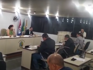 [Vídeo] 'Não sabemos quem está sendo acusado,” dizem vereadores de Palmeira sobre rachadinha