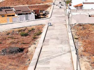 Pavimentação avança no Loteamento Terra do Leite e leva mais qualidade de vida à população