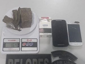 Polícia apreende balança de precisão e drogas na zona rural de Arapiraca