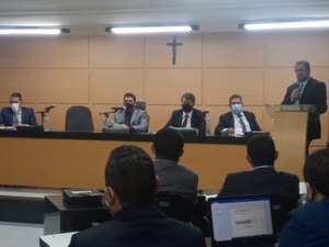 [Vídeo] Vereadores selam trégua e não comentam conflito sobre eleição de Mesa Diretora