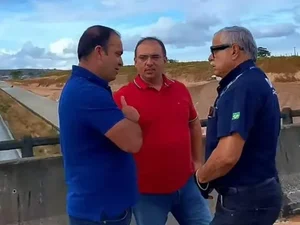 Duplicação da BR-101 avança em Junqueiro e prefeito acompanha obras de perto
