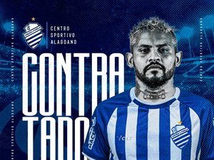 CSA anuncia contratação de lateral Roberto, que estava no Vila Nova