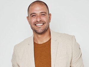 Diogo Nogueira comemora primeiro show no Theatro Municipal do RJ